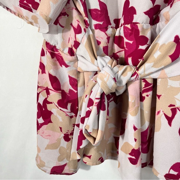 Lane Bryant Pink Floral Tie Waist Front Short Sleeve Plus Size Blouse 26W 26 - Picture 2 of 5